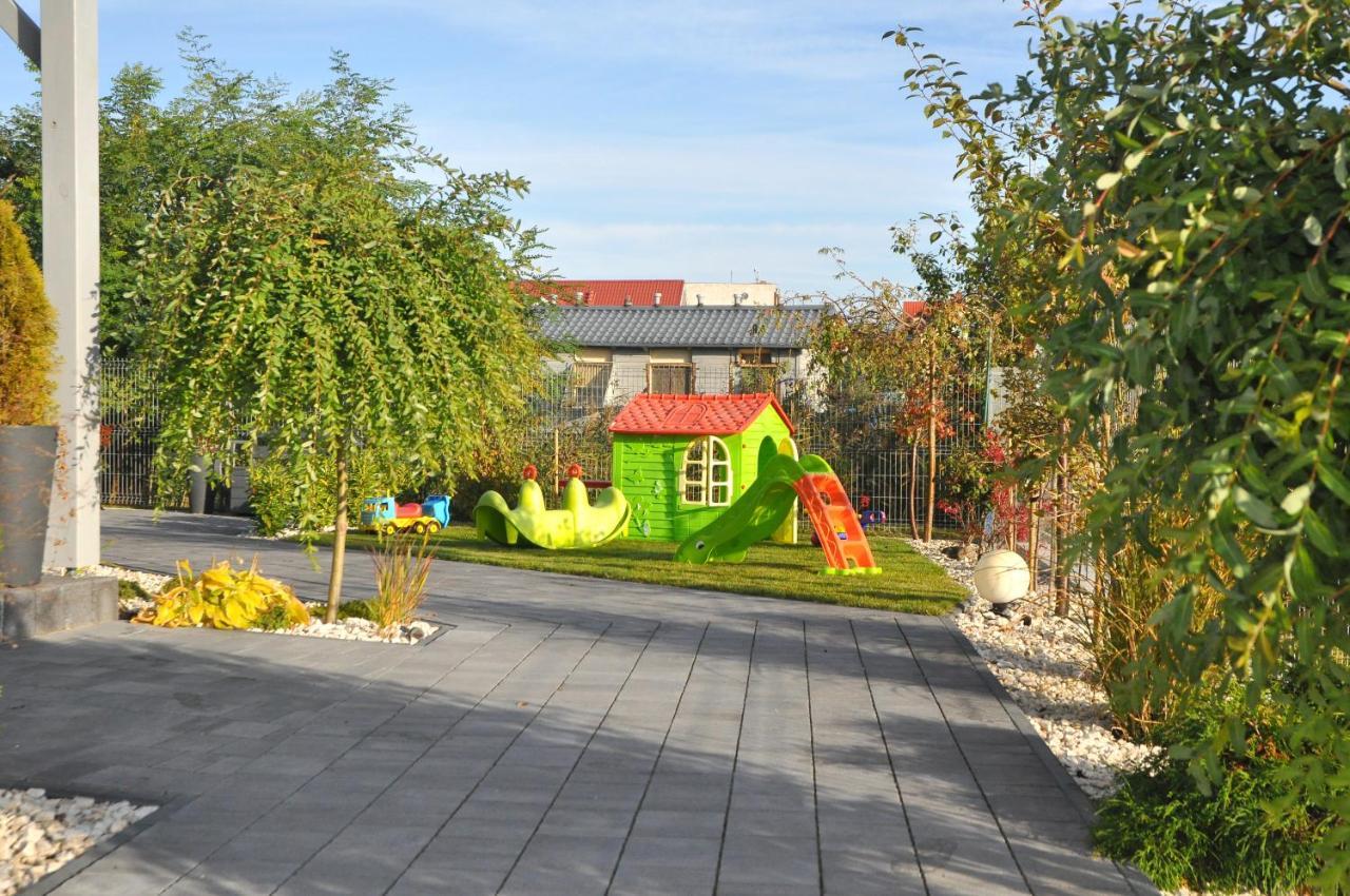 Willa Dobrylko II -Apartamenty Рева Екстер'єр фото